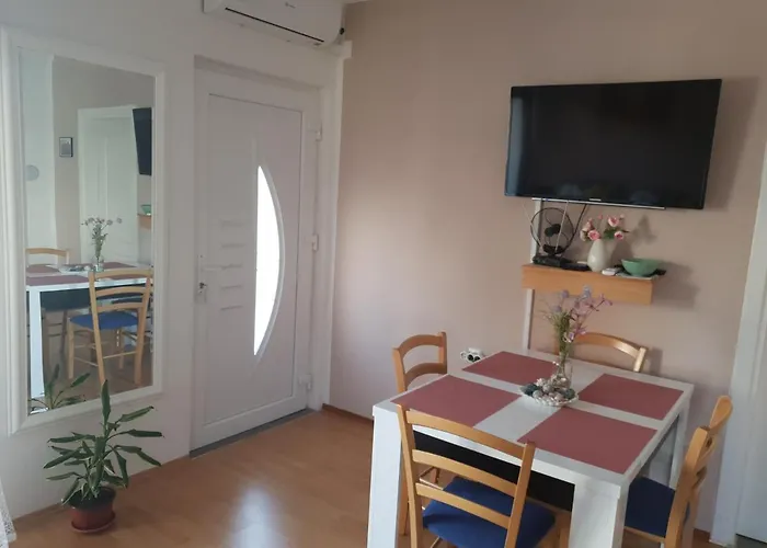 Laguna Blue - Apartment Plus Terrace 20M2
